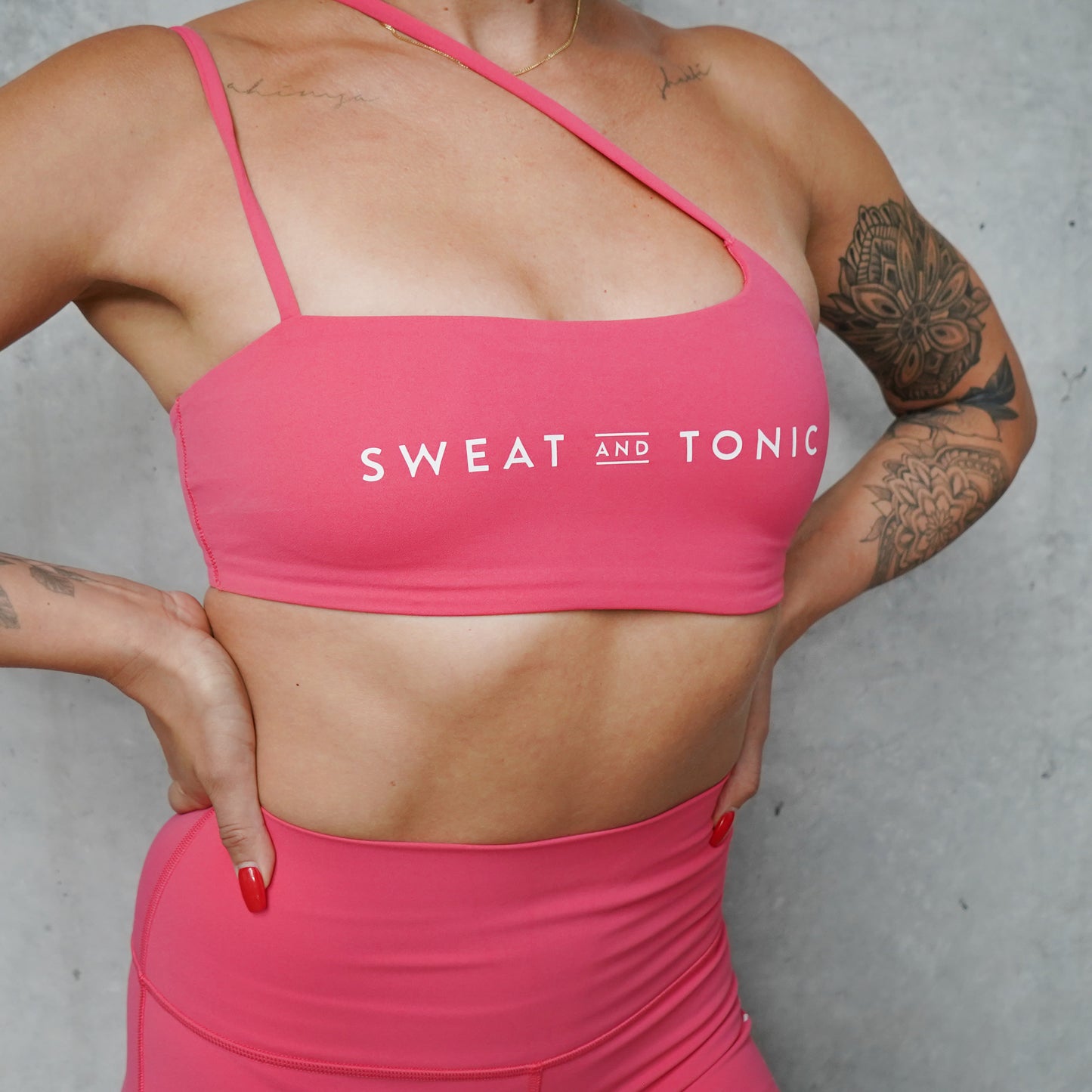 lululemon x S&T Nulu Strappy One-Shoulder Bra